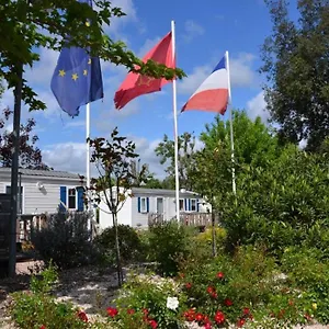  Camping Le Rupe